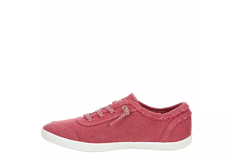 Skechers Womens B Cute Clean Life Slip On Sneaker - Red 6 Skechers Womens B Cute Clean Life Slip On Sneaker - Red - Image 4