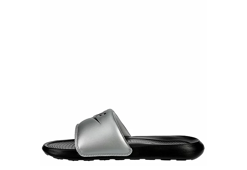 Nike Womens Victori One Slide Sandal - Silver 6 Nike Womens Victori One Slide Sandal - Silver - Image 4