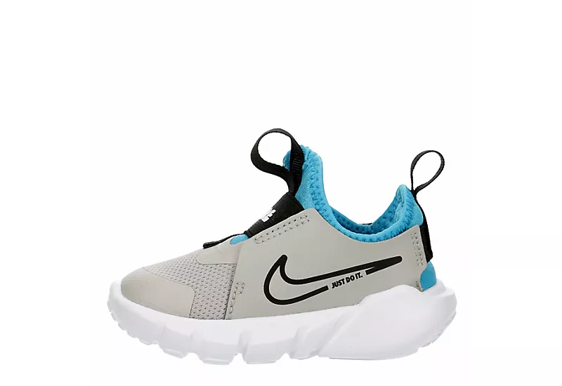 Nike Boys Infant Flex Runner Slip On Sneaker - Grey 6 Nike Boys Infant Flex Runner Slip On Sneaker - Grey - Image 4