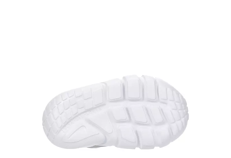 Nike Boys Infant Flex Runner Slip On Sneaker - Grey 9 Nike Boys Infant Flex Runner Slip On Sneaker - Grey - Image 7