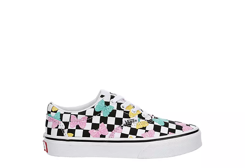 Vans Girls Doheny Sneaker - Black 4 Vans Girls Doheny Sneaker - Black - Image 2